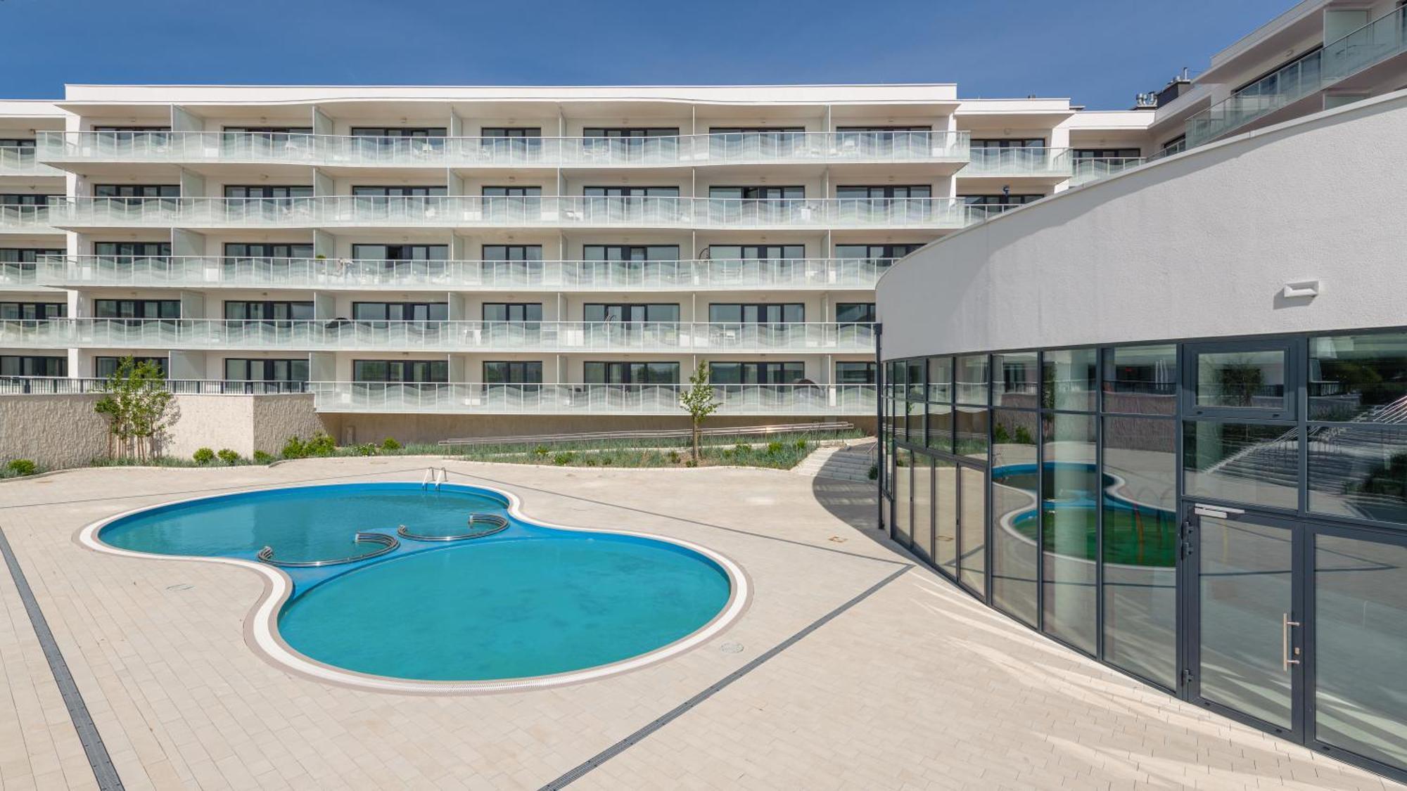 Apartament Lux Tukan B004, Polanki Aqua - Holiday City Колобжег Екстериор снимка